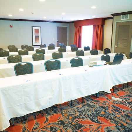 Holiday Inn Express & Suites Rapid City By Ihg Buitenkant foto