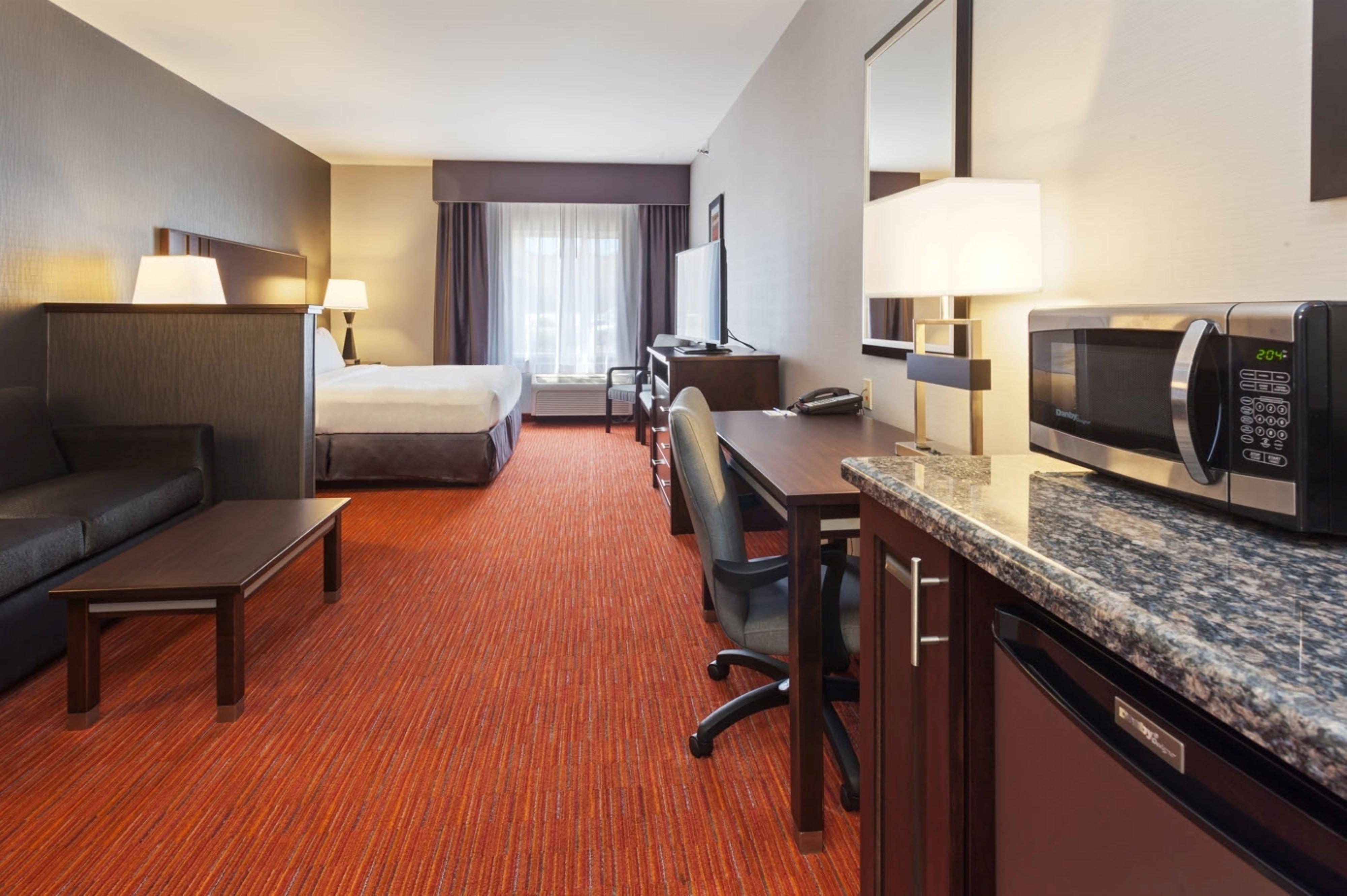 Holiday Inn Express & Suites Rapid City, An Ihg Hotel Buitenkant foto