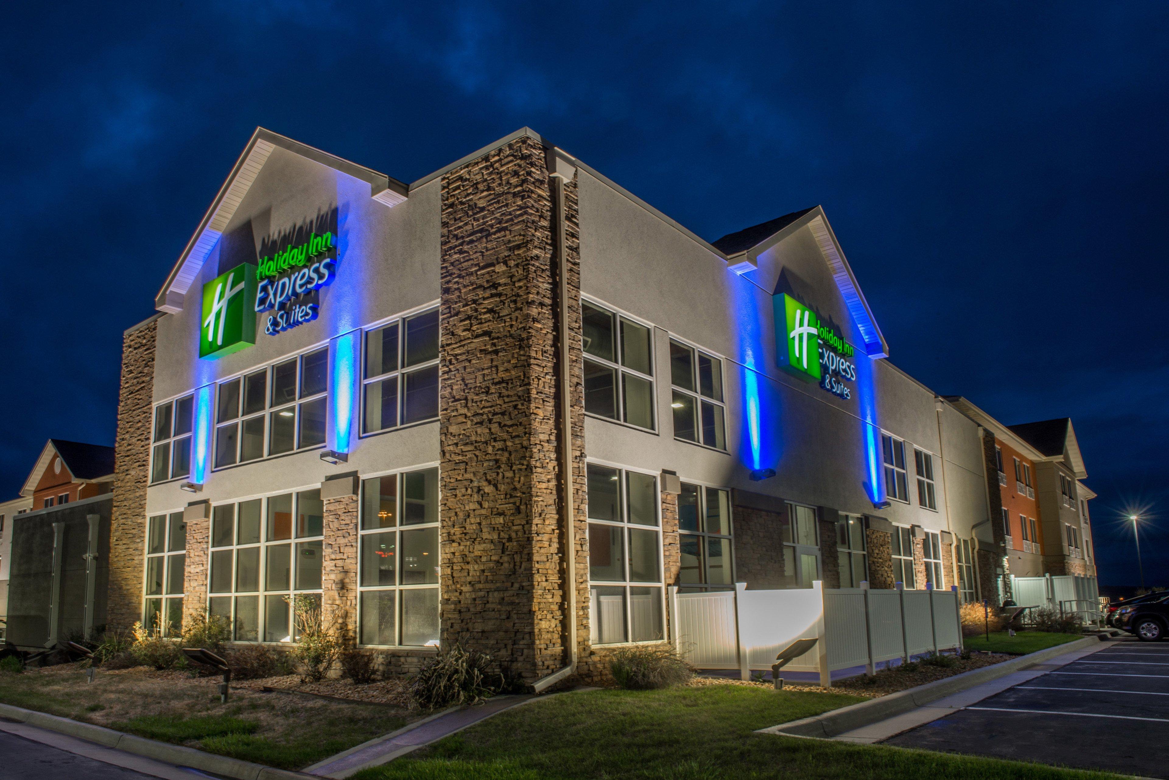 Holiday Inn Express & Suites Rapid City By Ihg Buitenkant foto