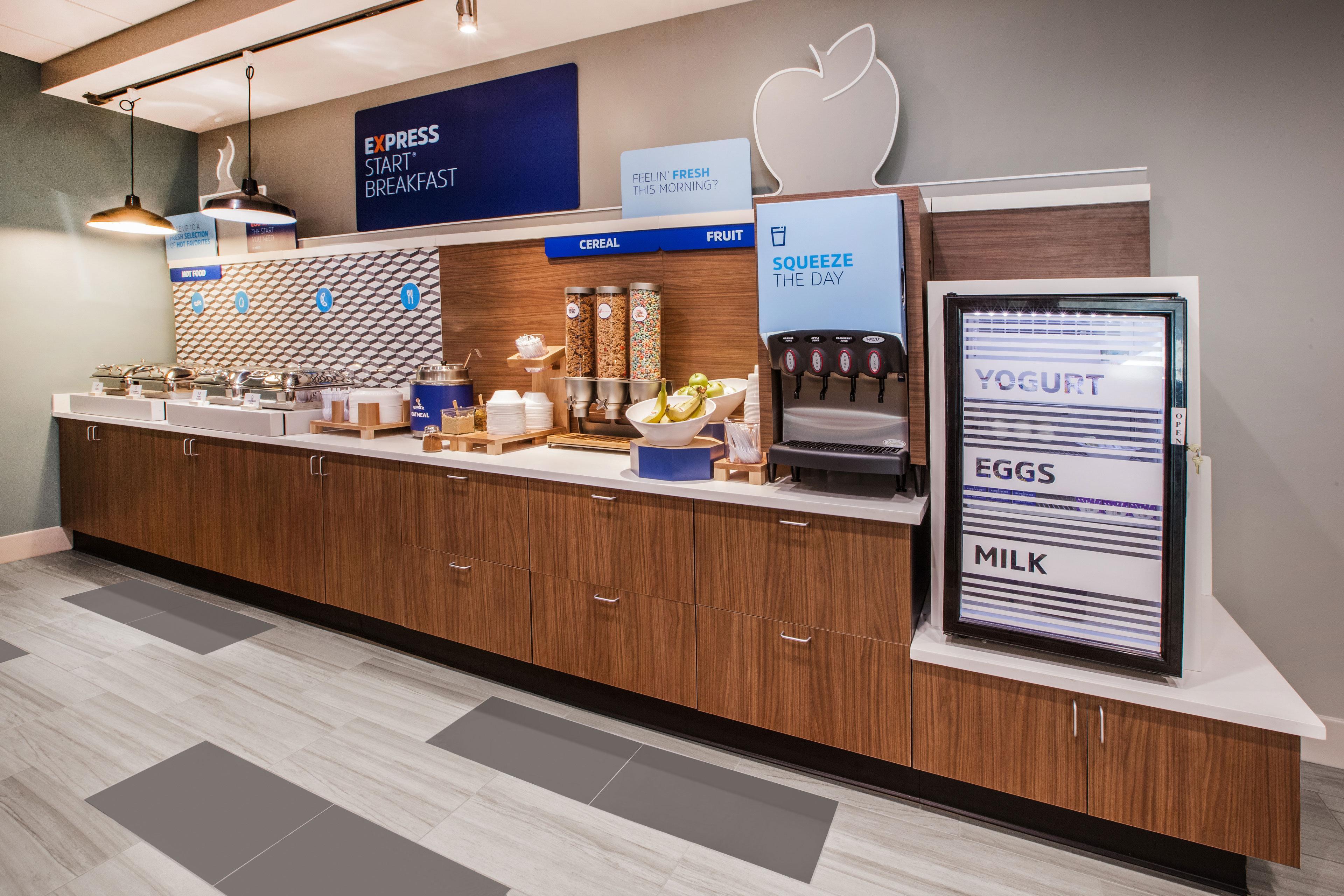Holiday Inn Express & Suites Rapid City By Ihg Buitenkant foto